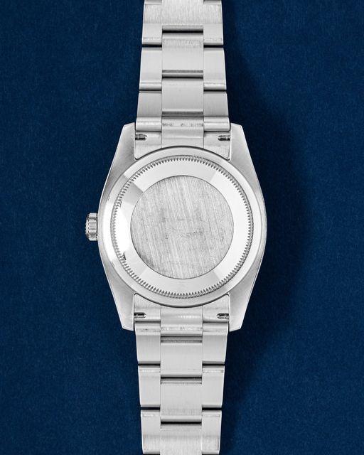 Rolex Oyster Perpetual 116000 Image 2